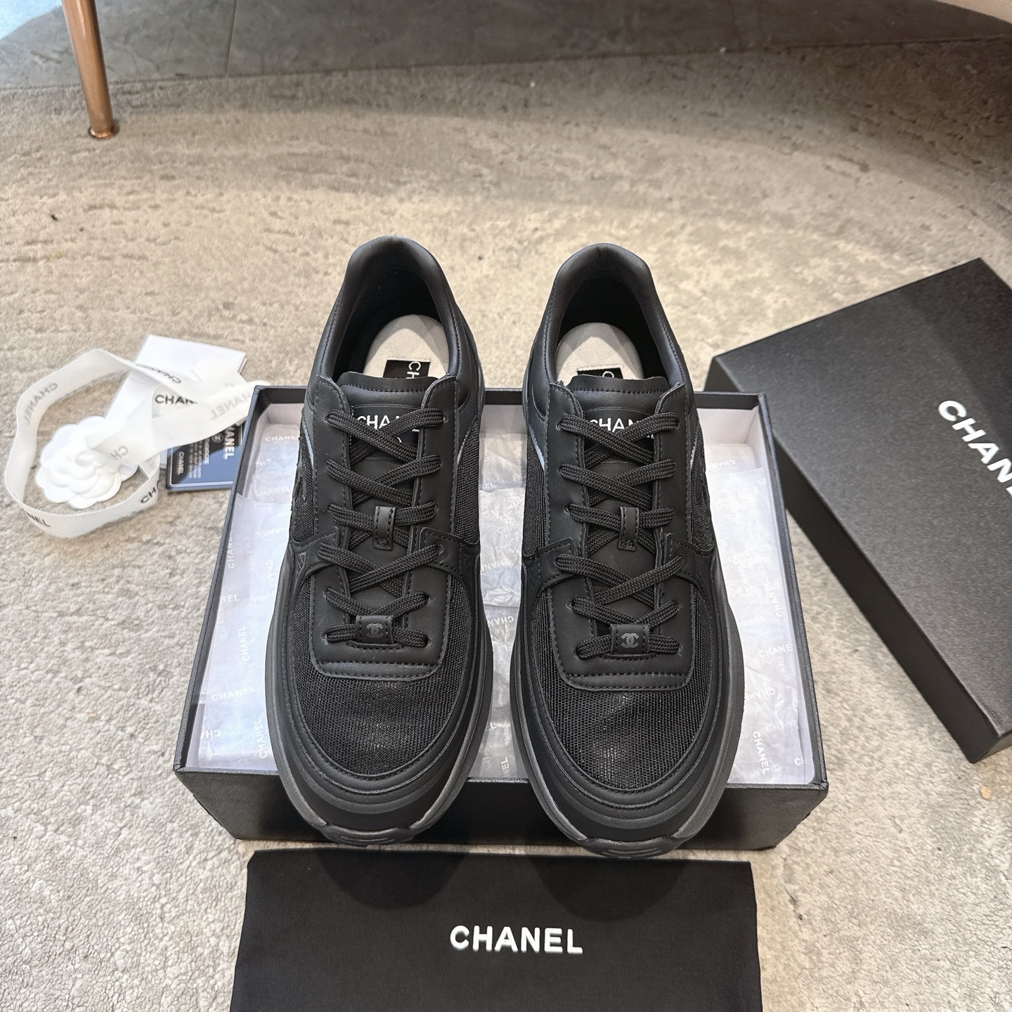 CHANEL casual shoes sneakers | boutique top-tier | multi-craft + color-block mix | top-grain cowhide