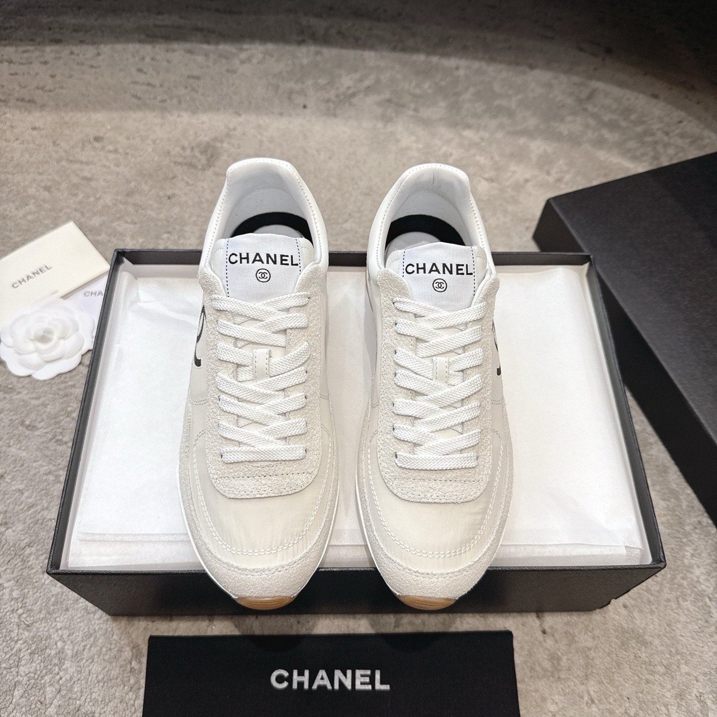CHANEL кроссовки кежуальные｜люкс бутика｜многослойная отделка + контрастные сочетания｜натуральная кожа