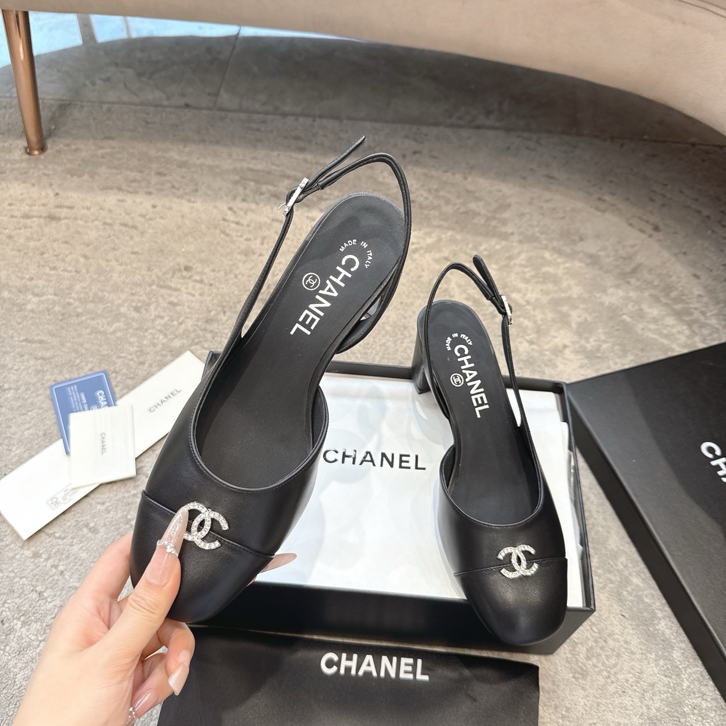 Chanel CHANEL 链条凉鞋