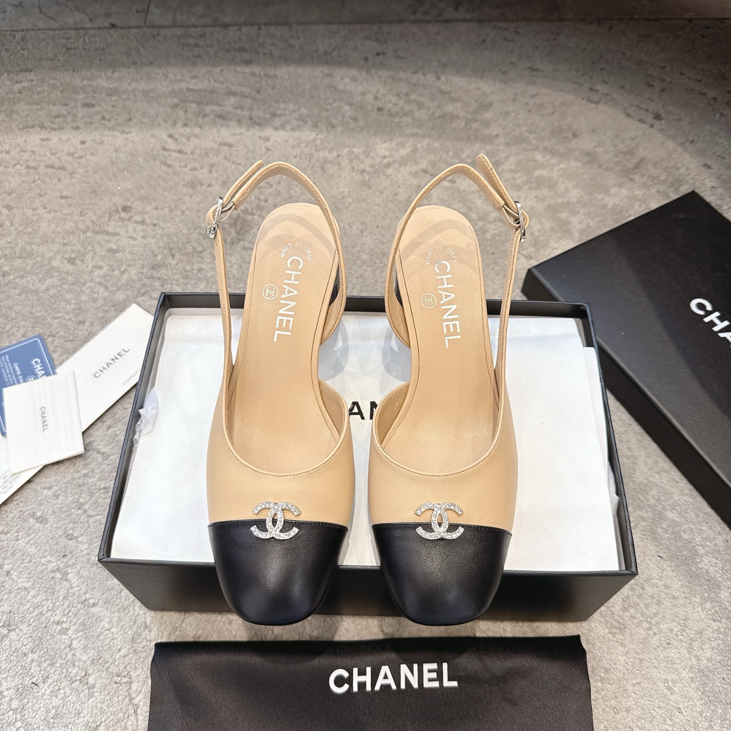 Chanel CHANEL 链条凉鞋