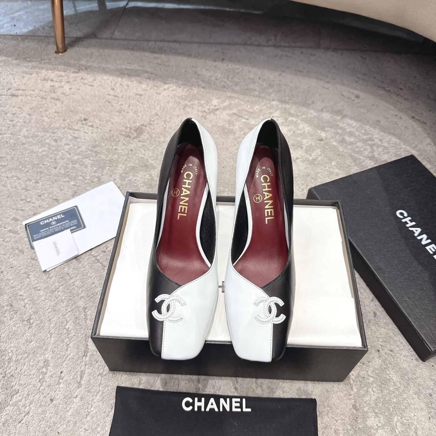 CHANEL сандалии из телячьей кожи, визуально удлиняют ноги, элегантная модель
