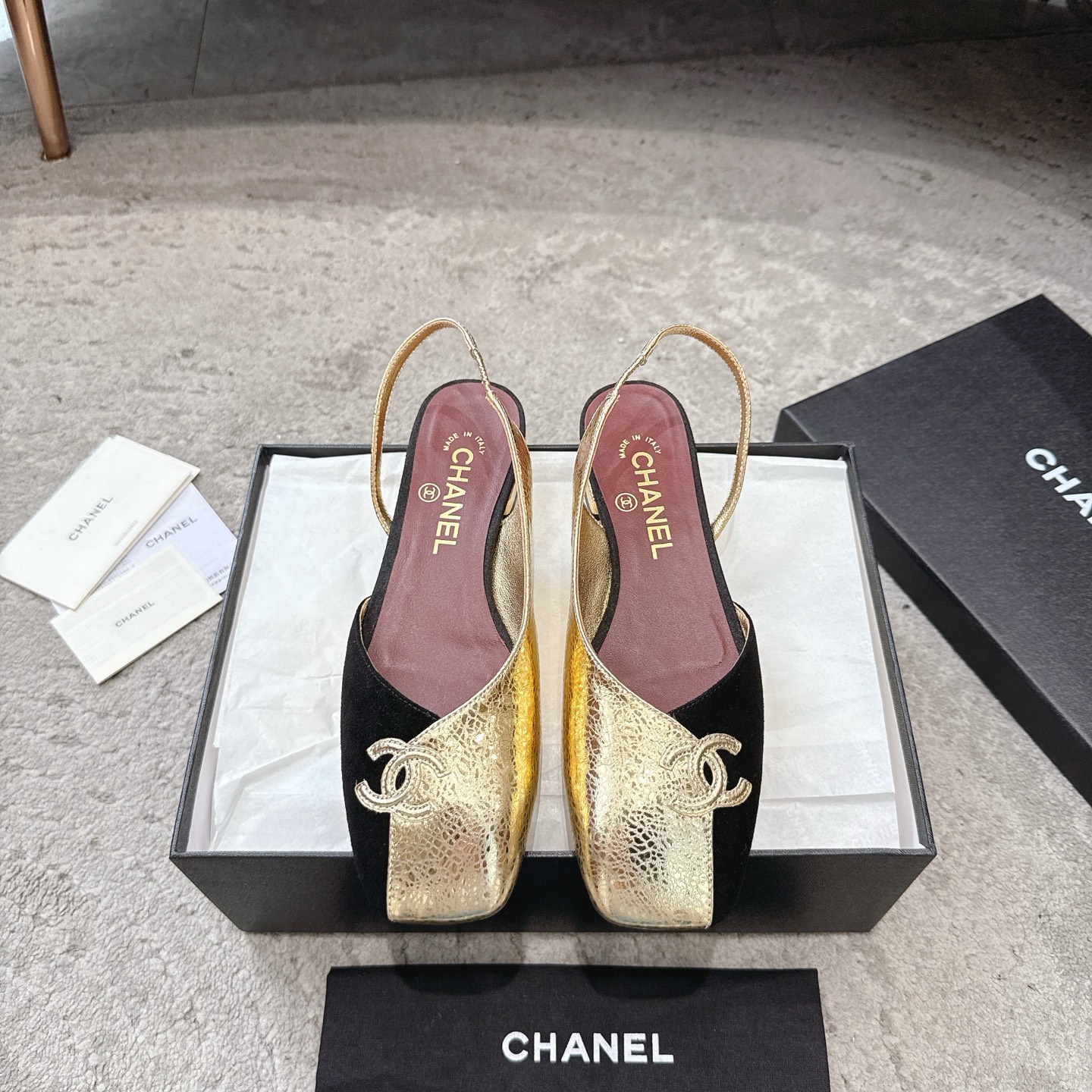 CHANEL сандалии из телячьей кожи, визуально удлиняют ноги, элегантная модель