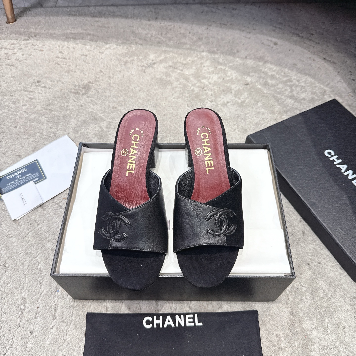CHANEL сандалии из телячьей кожи, визуально удлиняют ноги, элегантная модель