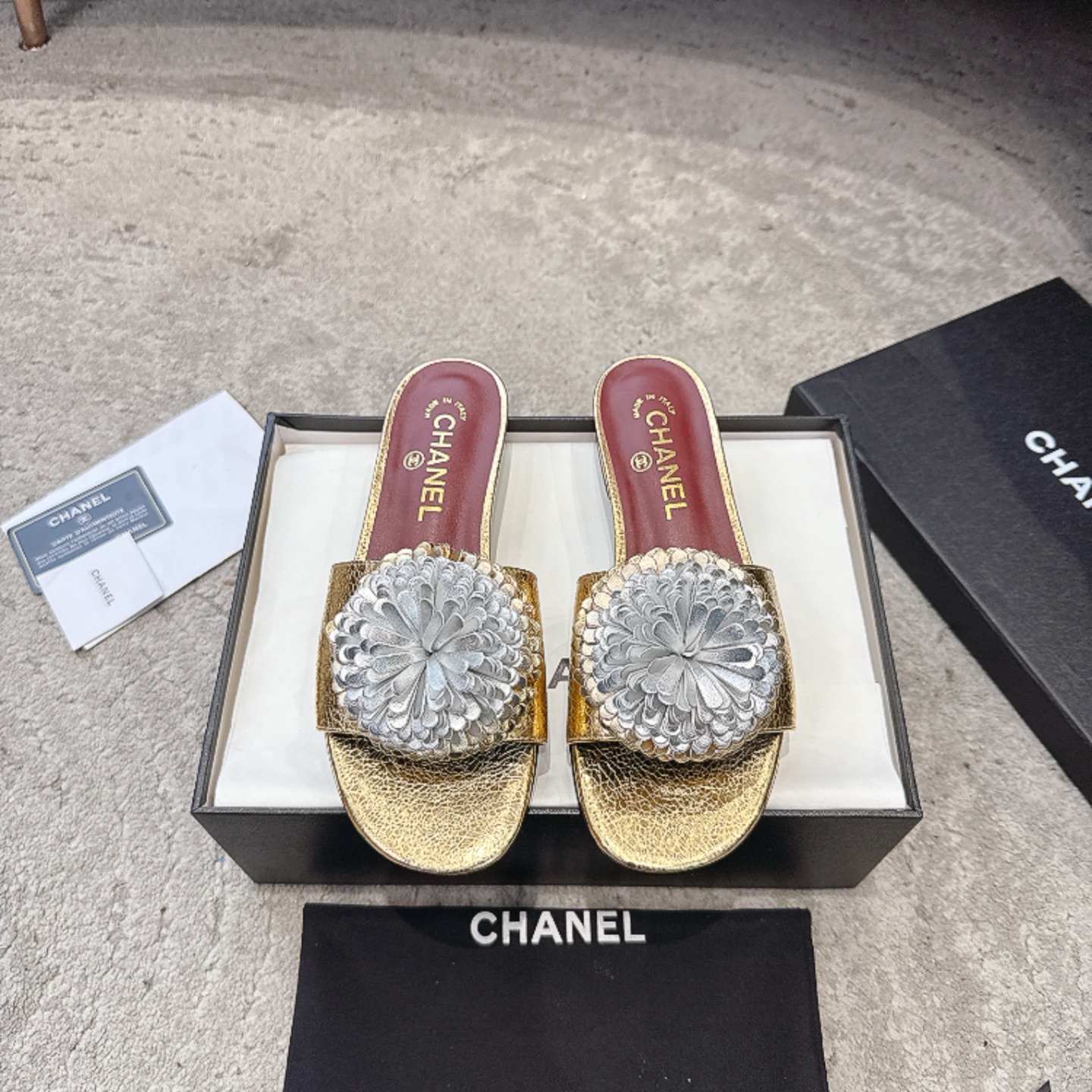 CHANEL сандалии из телячьей кожи, визуально удлиняют ноги, элегантная модель
