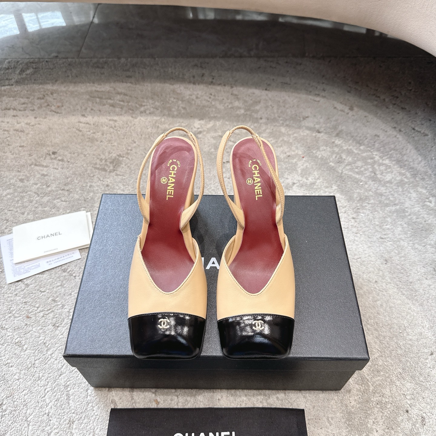 CHANEL сандалии из телячьей кожи, визуально удлиняют ноги, элегантная модель