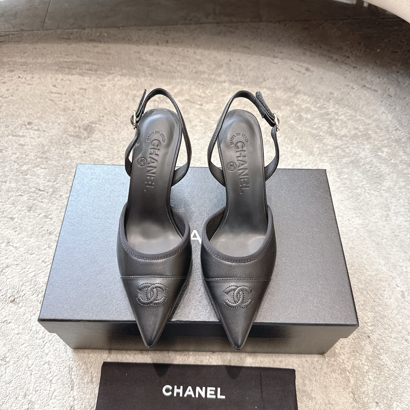 CHANEL Sandals Cowhide Flattering for Fair Skin Elegant Style