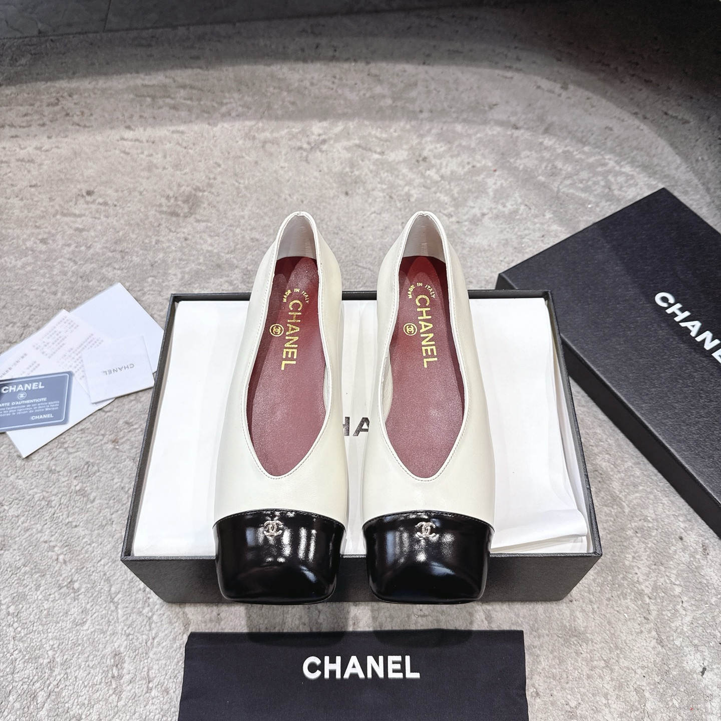 CHANEL Mary Jane sandales défilé, doublure en agneau, semelle en cuir véritable italien, illumine le teint et rehausse l'allure