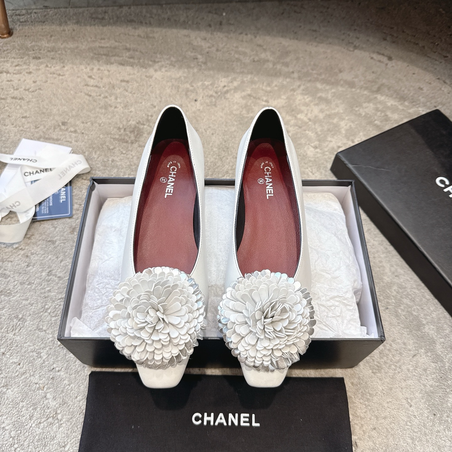 CHANEL Mary Jane sandales défilé, doublure en agneau, semelle en cuir véritable italien, illumine le teint et rehausse l'allure