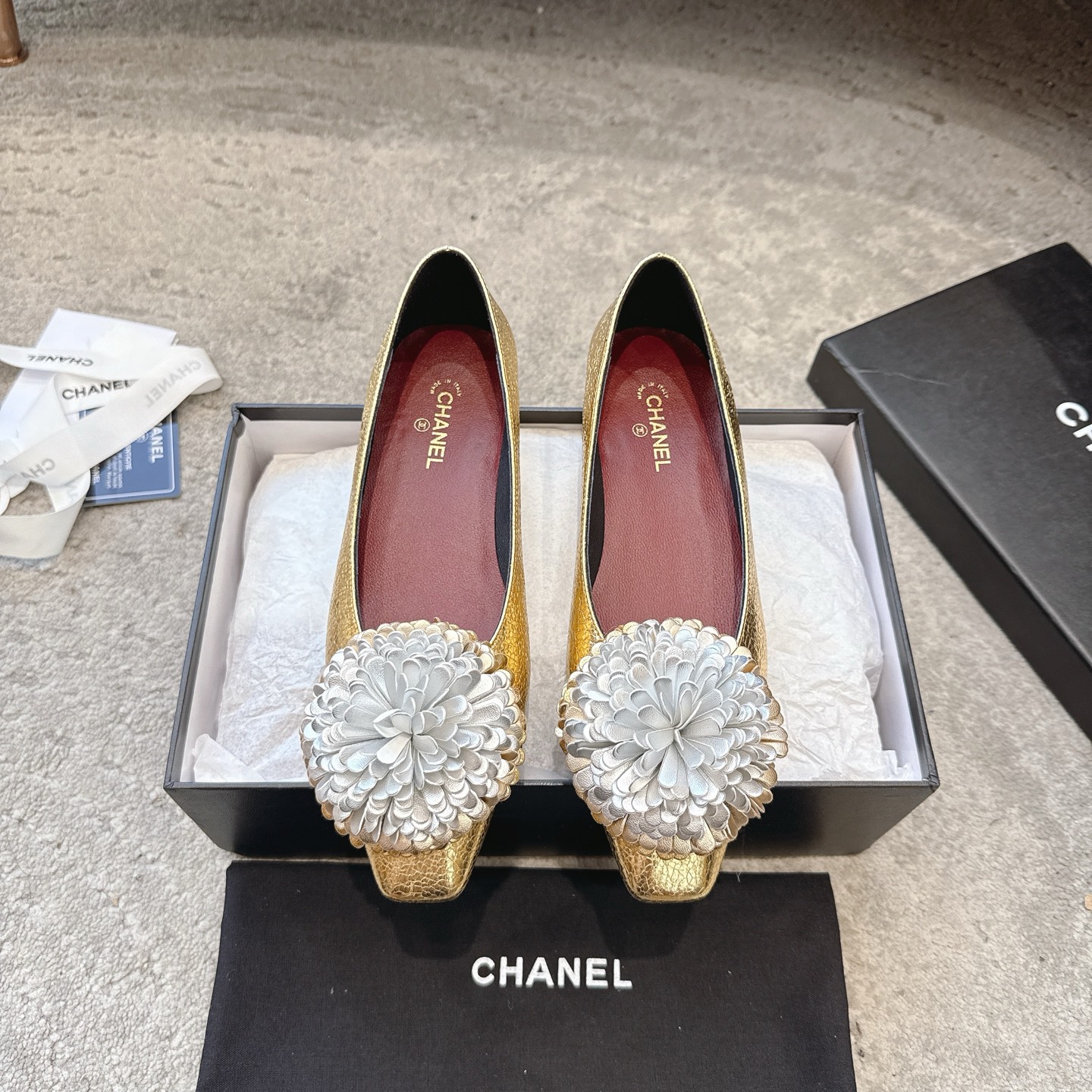 CHANEL Mary Jane sandales défilé, doublure en agneau, semelle en cuir véritable italien, illumine le teint et rehausse l'allure