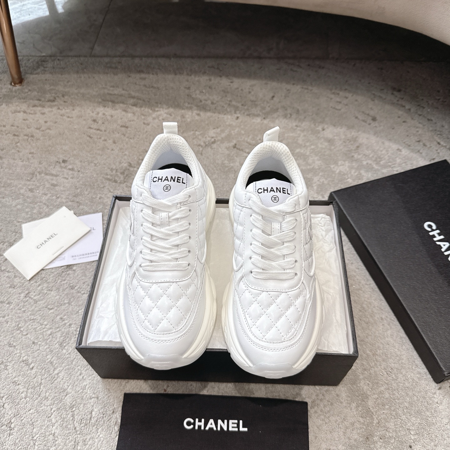 CHANEL кроссовки кежуальные｜люкс бутика｜многослойная отделка + контрастные сочетания｜натуральная кожа