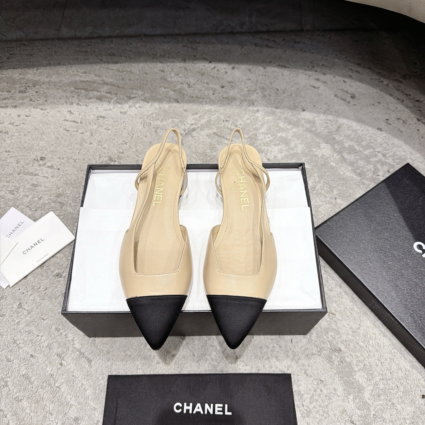 CHANEL トップクラス カウンター級 Sling-back オーダーメイド 白百合同款 混種シープスキン+グリッター切替