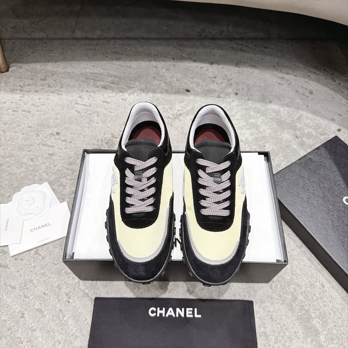 CHANEL кроссовки кежуальные｜люкс бутика｜многослойная отделка + контрастные сочетания｜натуральная кожа