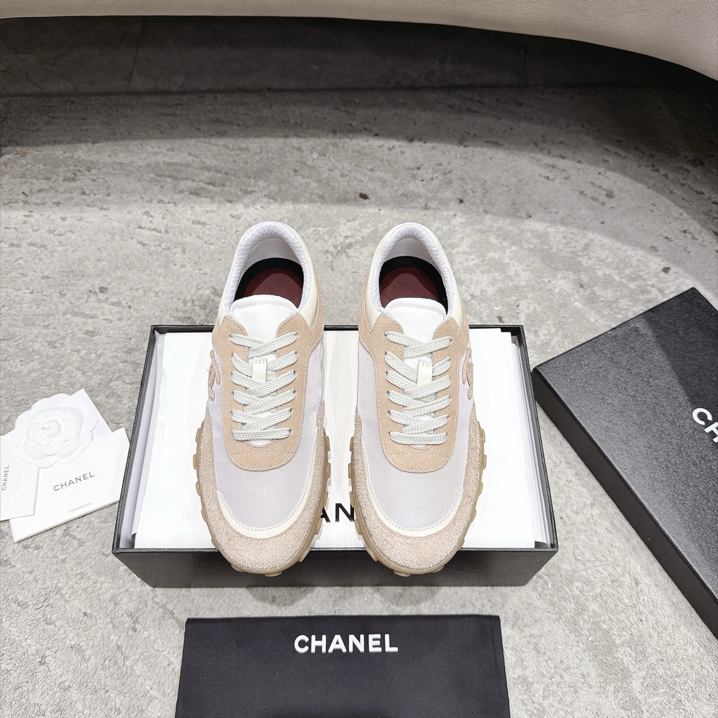 CHANEL кроссовки кежуальные｜люкс бутик｜многослойная отделка + контрастные сочетания｜натуральная кожа