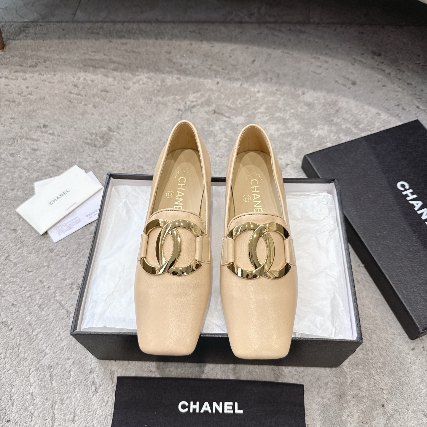 CHANEL Mary Jane sandalen catwalkmodel schapenleren binnenvoering Italiaanse echte leren zool laat huid stralen en verhoogt uitstraling