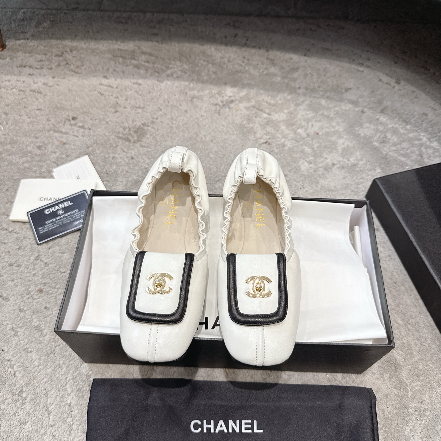 CHANEL Mary Jane sandalen showmodel schapenleren binnenvoering Italiaanse echte leren zool laat huid stralen en verhoogt uitstraling