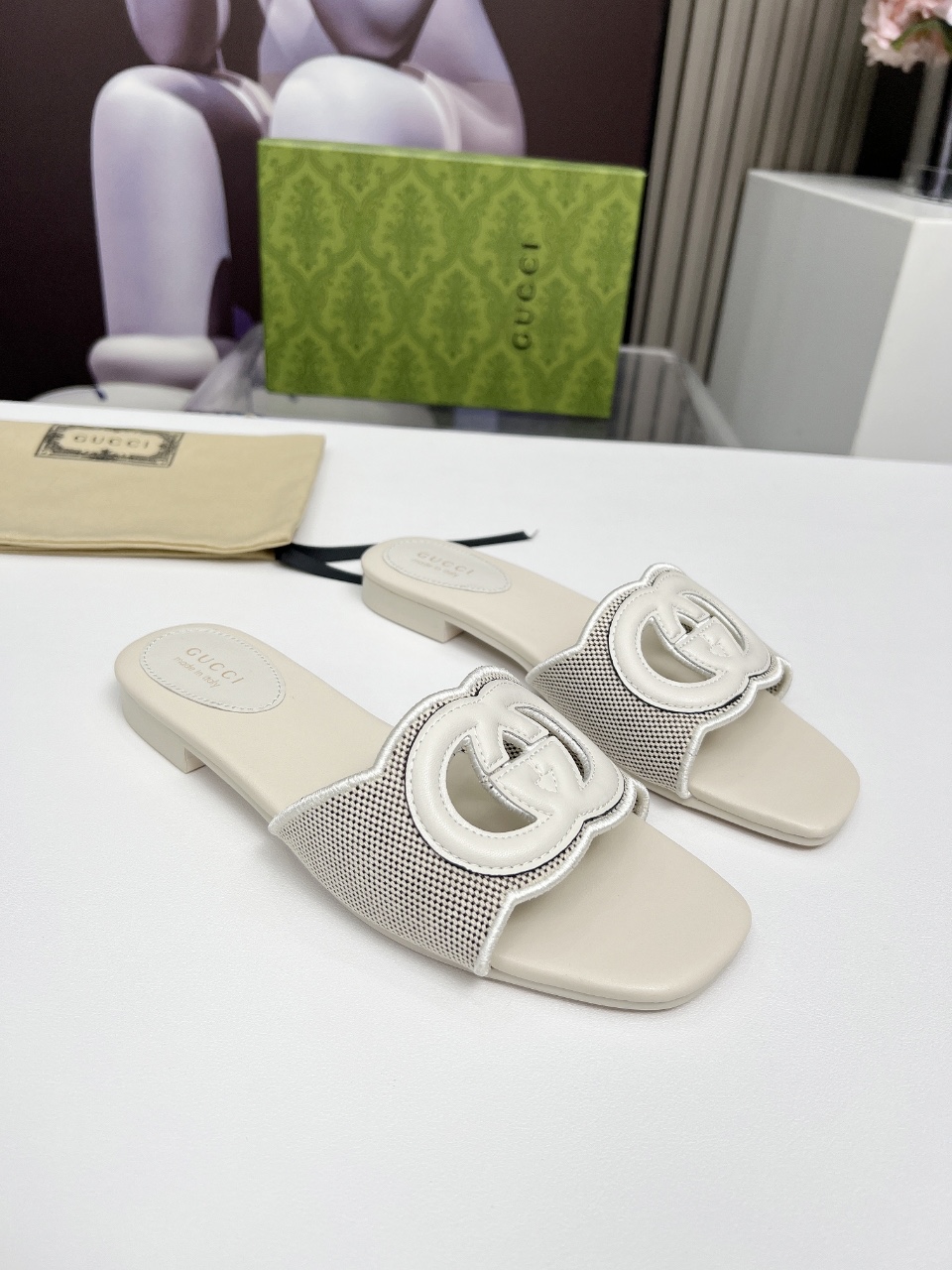 NO:240534,2025 Gucci new model, size 35-43, leather sole plus 40, slippers, gucci, slippers198609092025古驰新款,码数35-43,,皮底加40,拖鞋,gucci,slippers,Women's Shoes