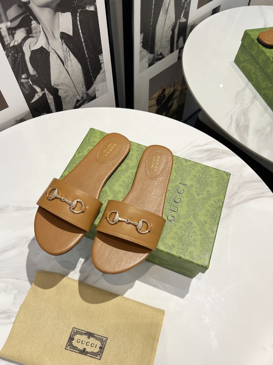 NO:387695,Leather sole new model, size 35-43, slippers, slippers19860909皮底 新款,码数35-43,拖鞋,slippers,Women's Shoes