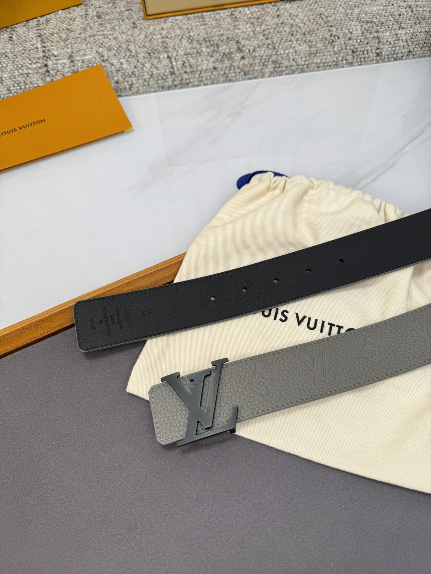 Louis Vuitton LV腰带 系列 原厂五金 精致手工绘边 柔软舒适 宽4.0