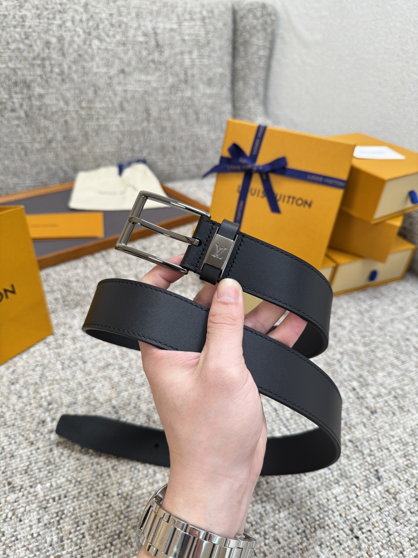 Louis Vuitton LV腰带 系列 原厂五金 精致手工绘边 柔软舒适 宽3.5