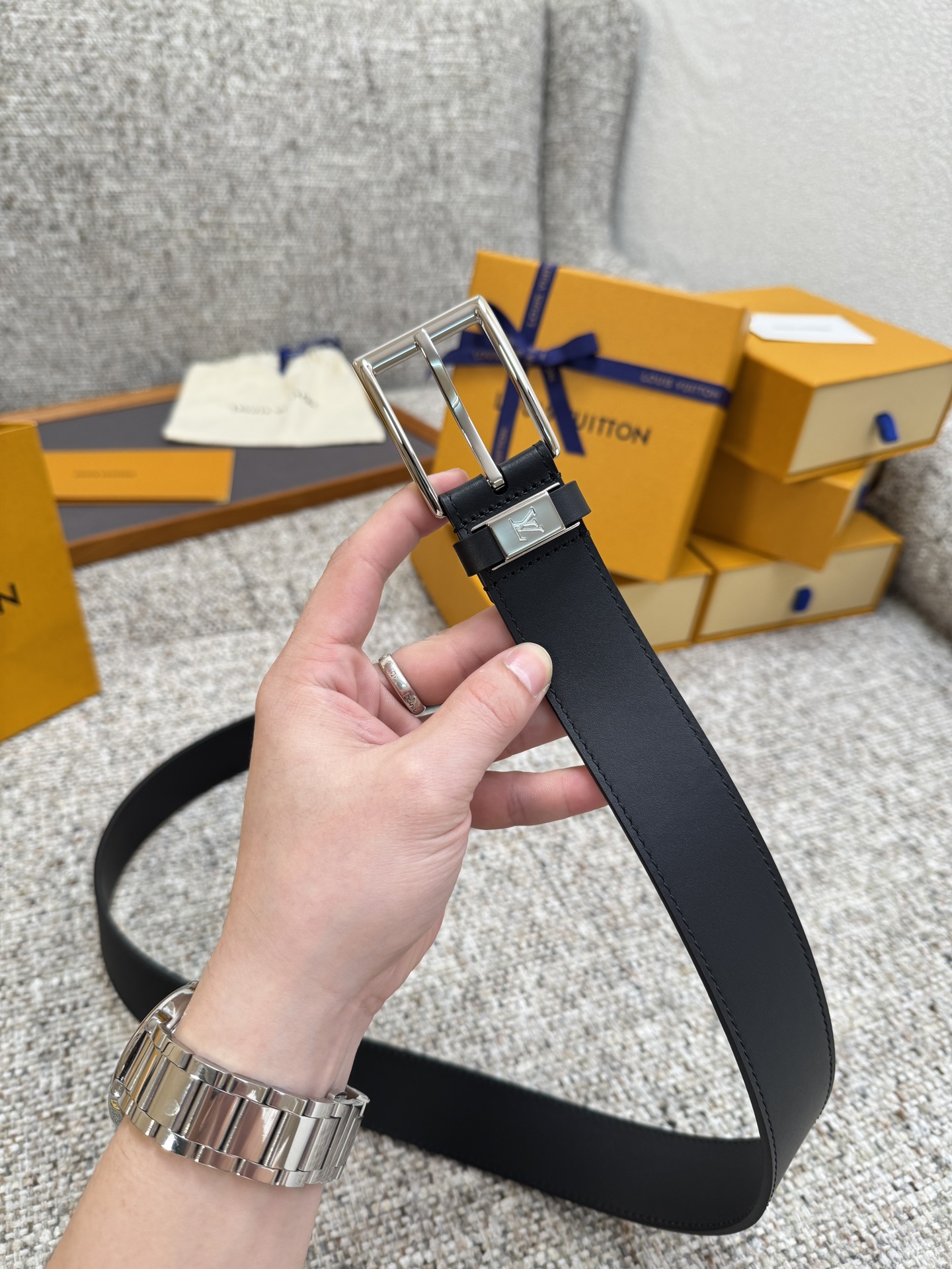 Louis Vuitton LV腰带 系列 原厂五金 精致手工绘边 柔软舒适 宽3.5