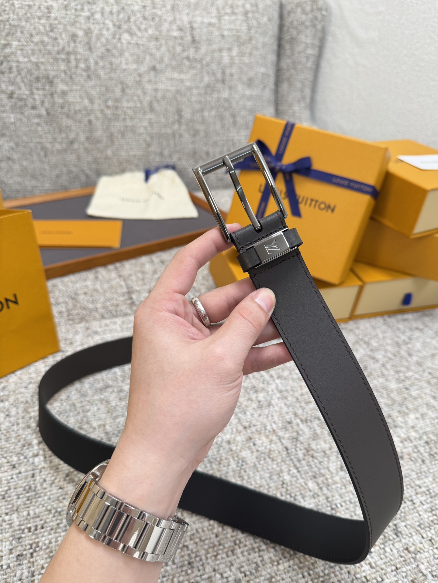 Louis Vuitton LV腰带 系列 原厂五金 精致手工绘边 柔软舒适 宽3.5