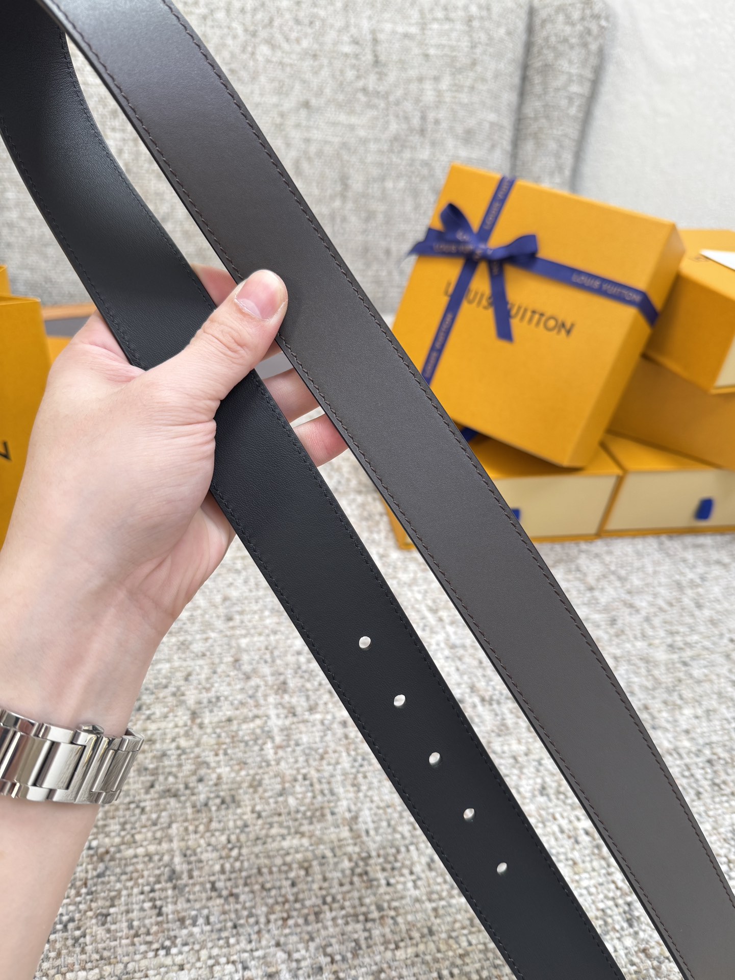 Louis Vuitton LV腰带 系列 原厂五金 精致手工绘边 柔软舒适 宽3.5