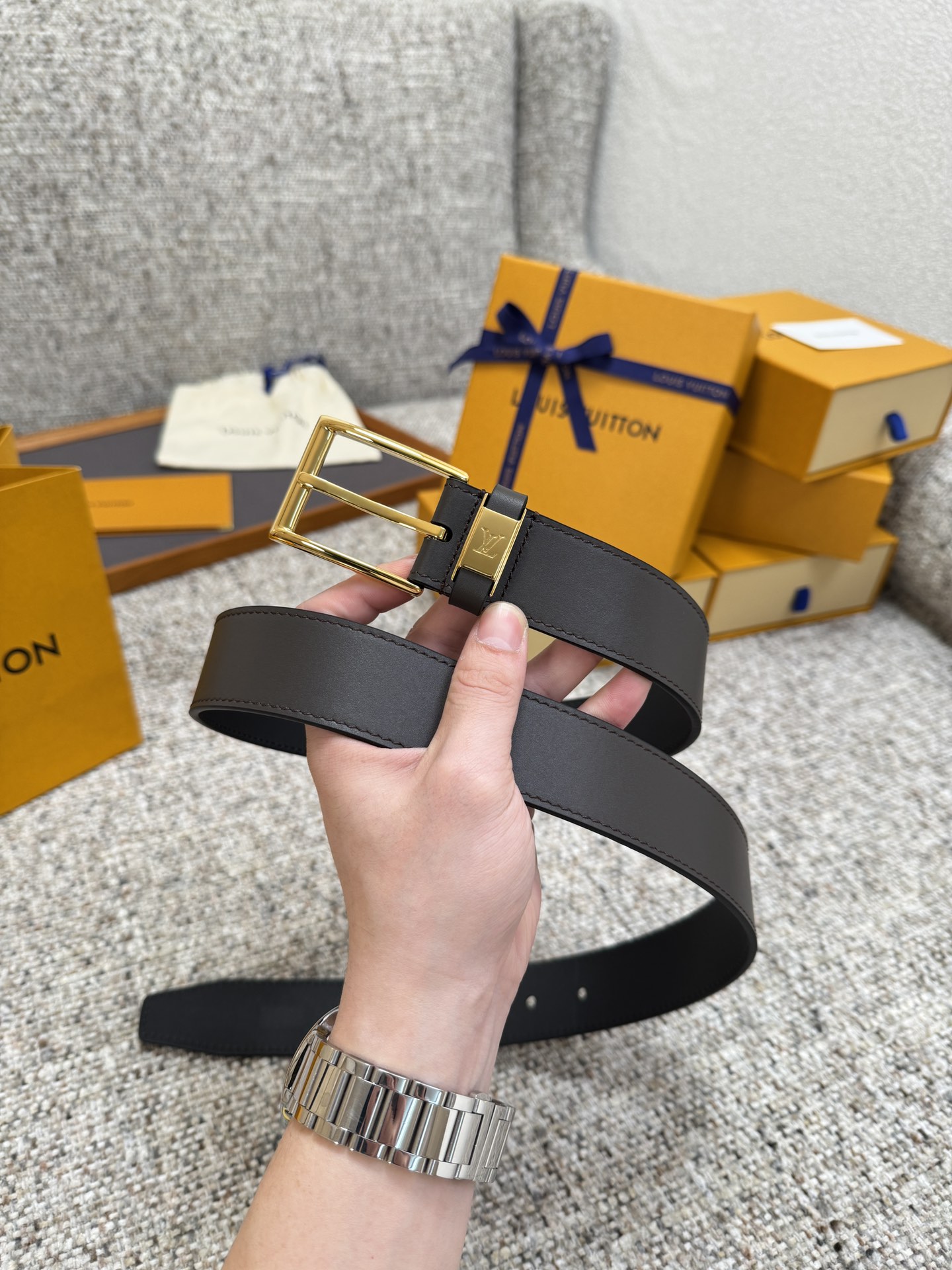 Louis Vuitton LV腰带 系列 原厂五金 精致手工绘边 柔软舒适 宽3.5