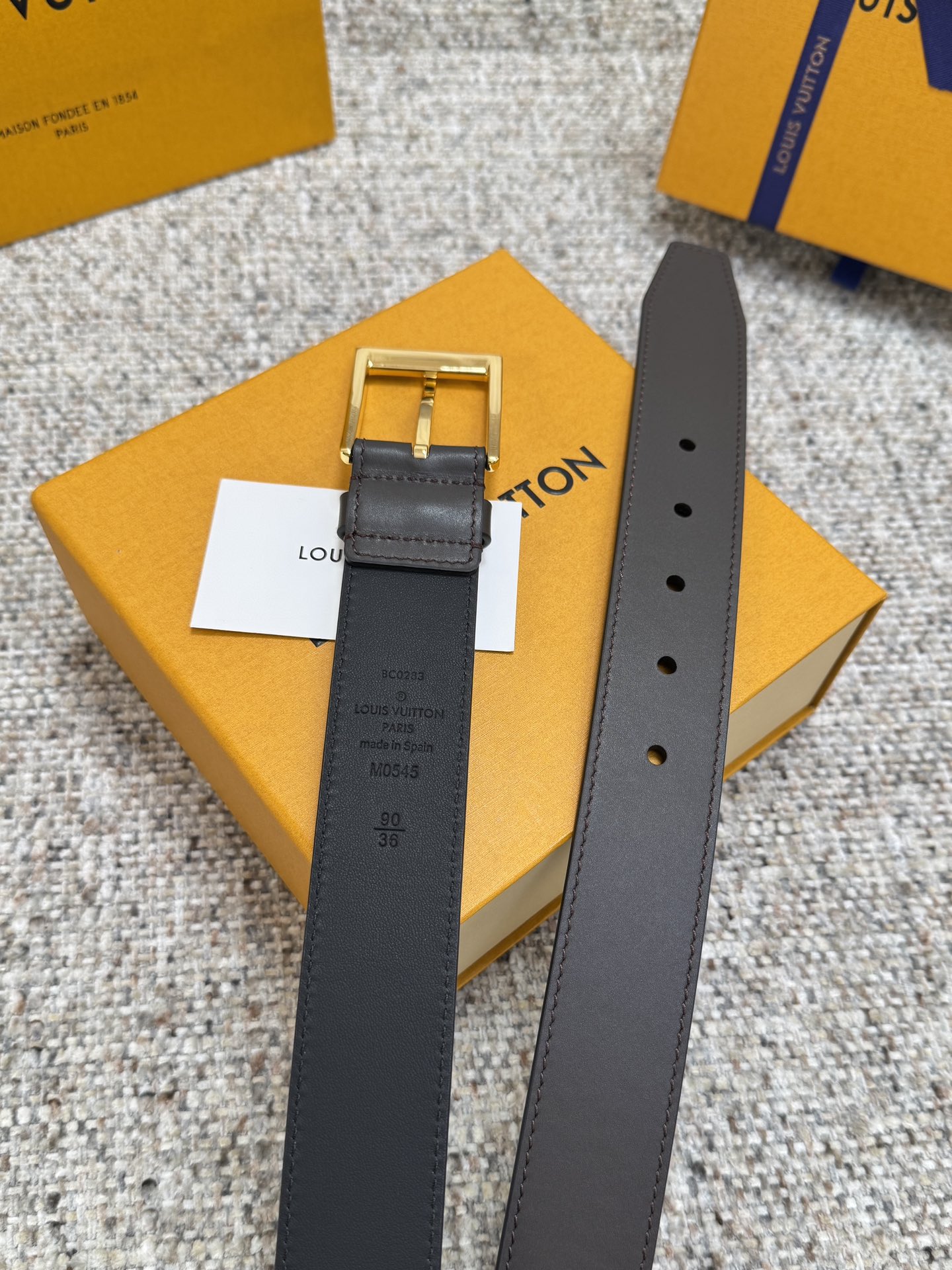 Louis Vuitton LV腰带 系列 原厂五金 精致手工绘边 柔软舒适 宽3.5