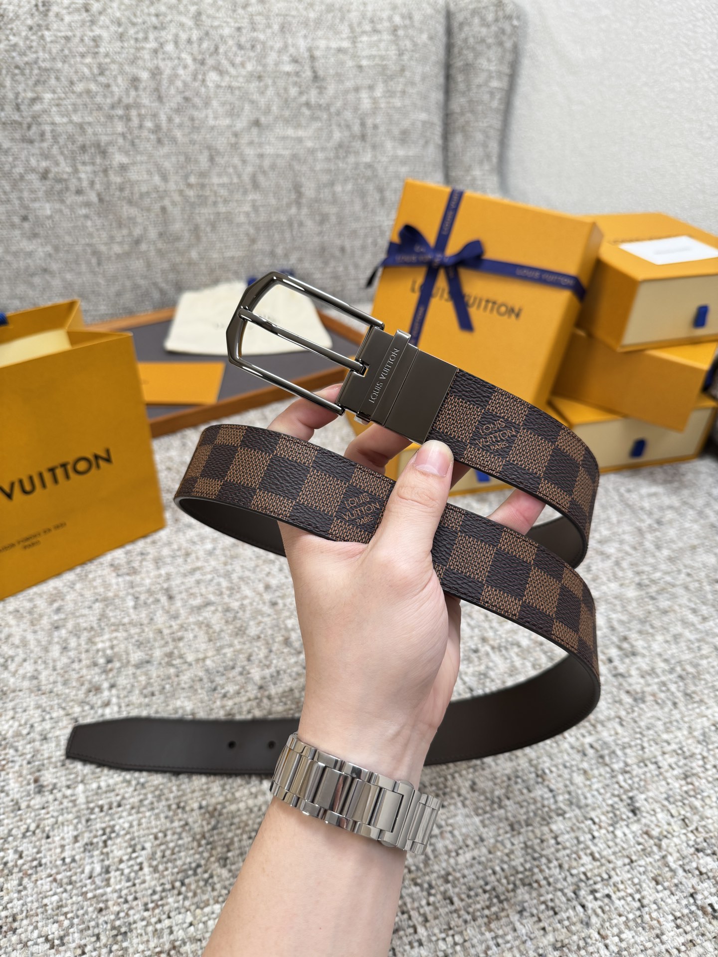 LV Style Brown Men's Belts Lookbook Reference image 2