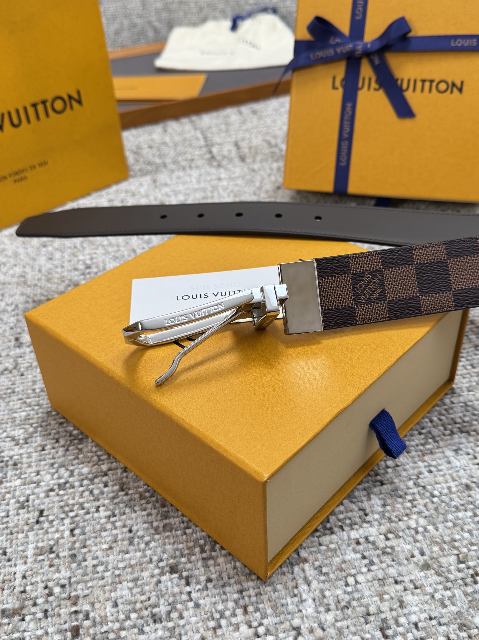 LV Style Brown Men's Belts Men's Belts Men's Belt detail image 4 from source 766525