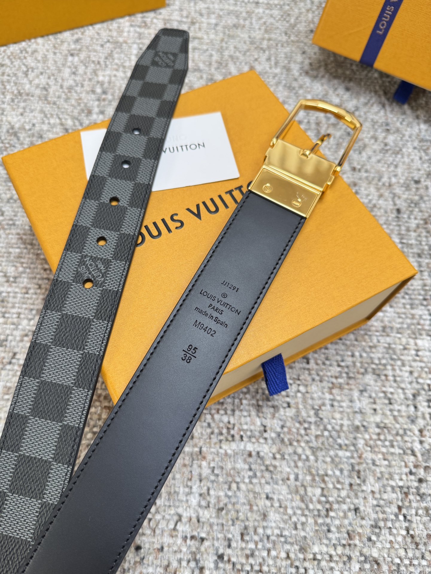LV Style Black Men's Belts Men's Belts Men's Belt detail image 7 from source 766526