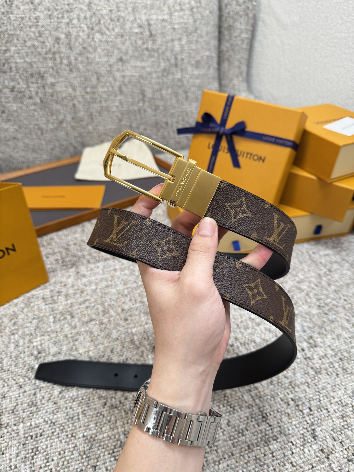 LV Style Men's Belts Lookbook Reference image 2