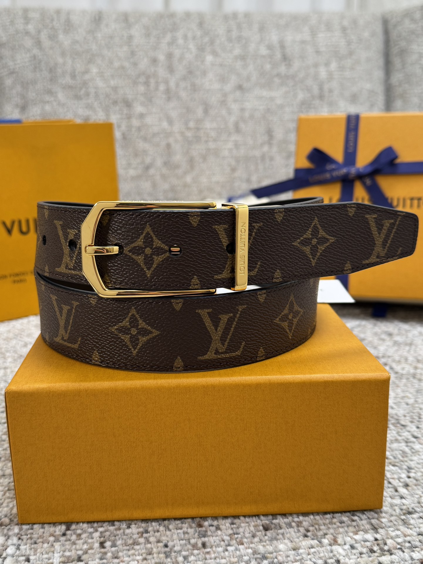 LV Style Men's Belts Lookbook Reference image 1
