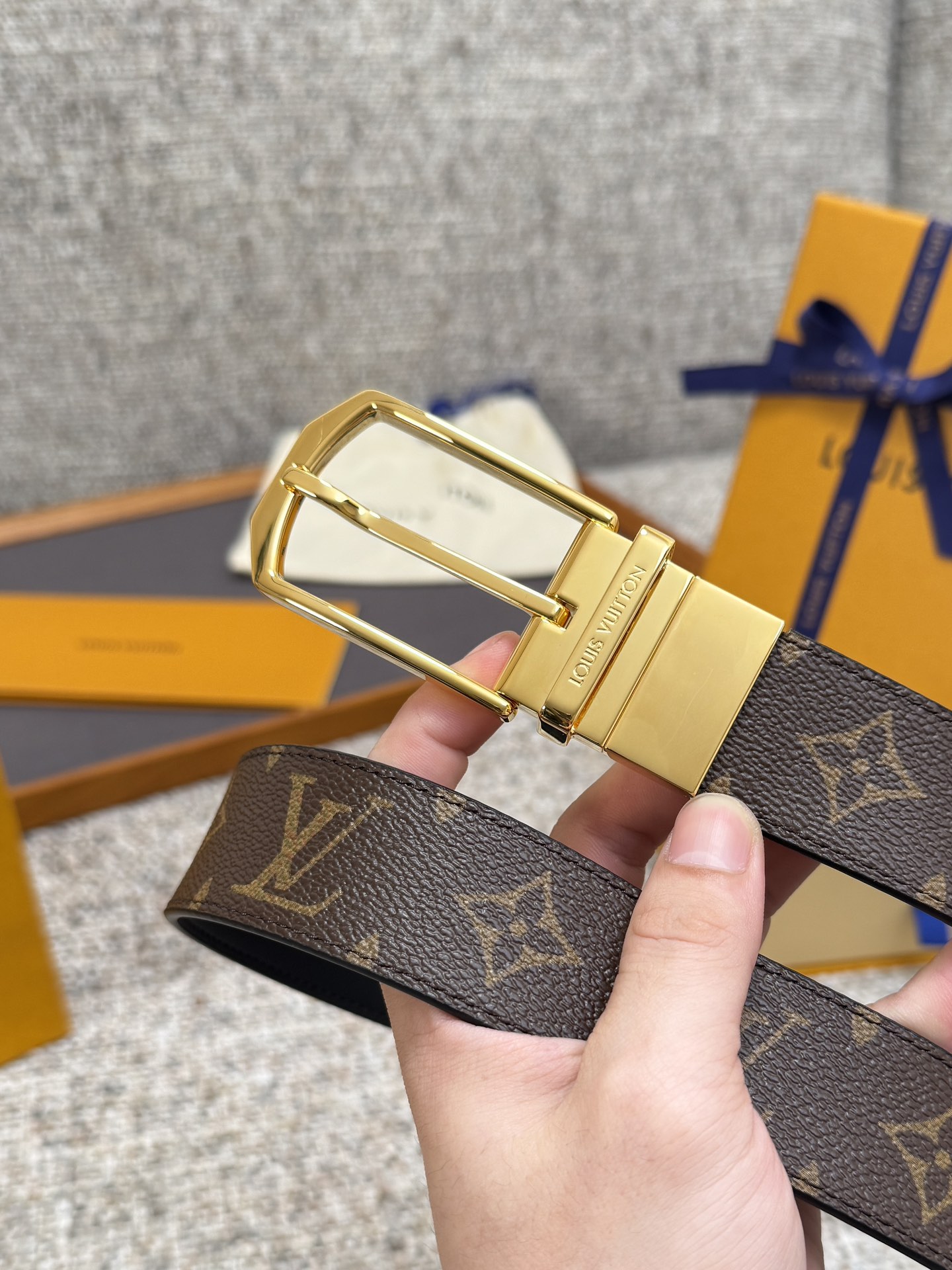 LV Style Men's Belts Men's Belts Men's Belt detail image 3 from source 766529