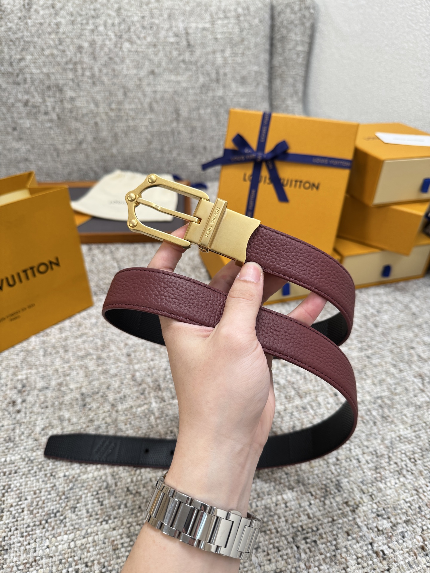  Louis Vuitton LV腰带 FROG双面腰带系列 原厂五金 精致手工绘边 柔软舒适 宽3.0 P190