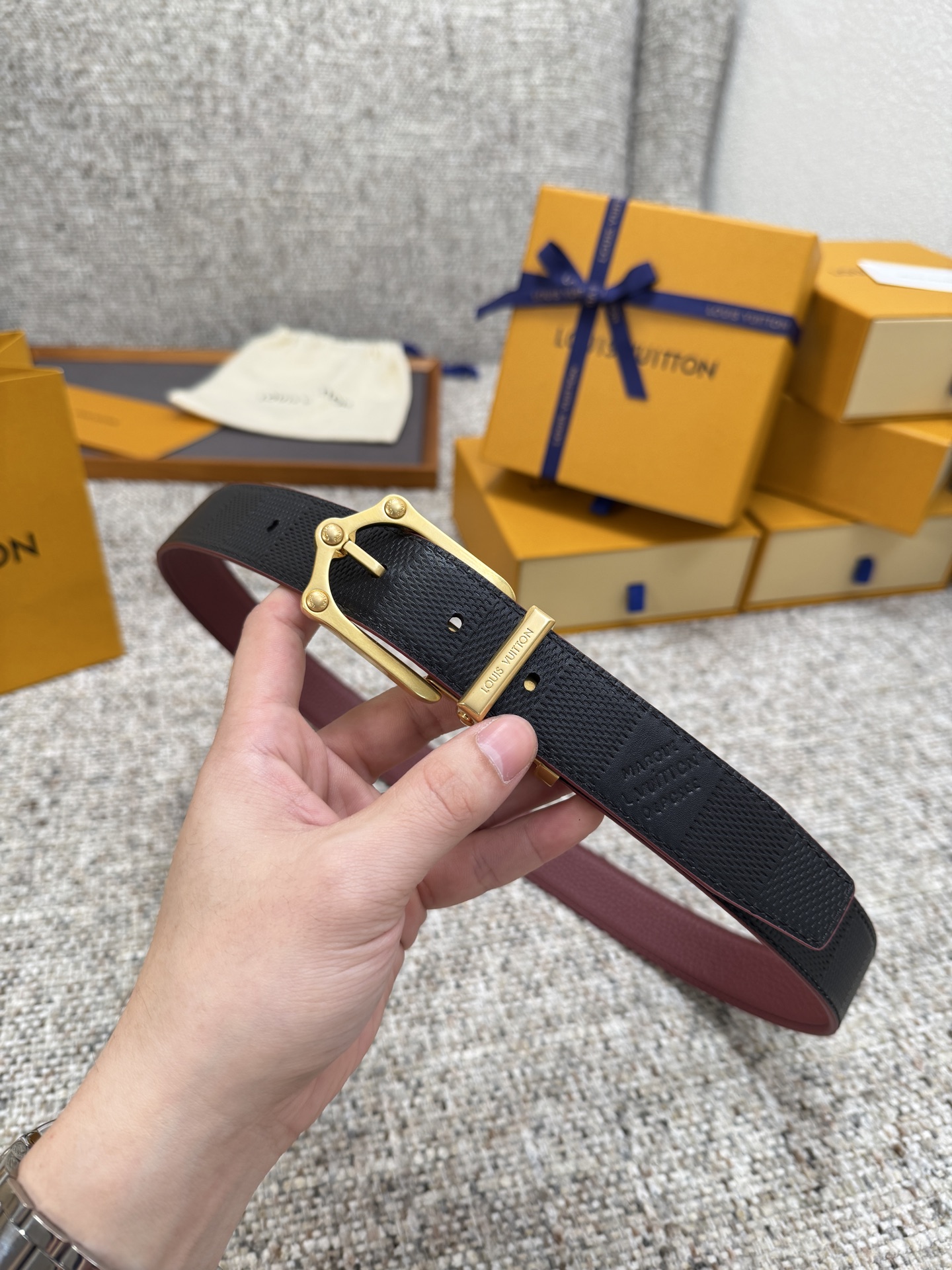  Louis Vuitton LV腰带 FROG双面腰带系列 原厂五金 精致手工绘边 柔软舒适 宽3.0 P190