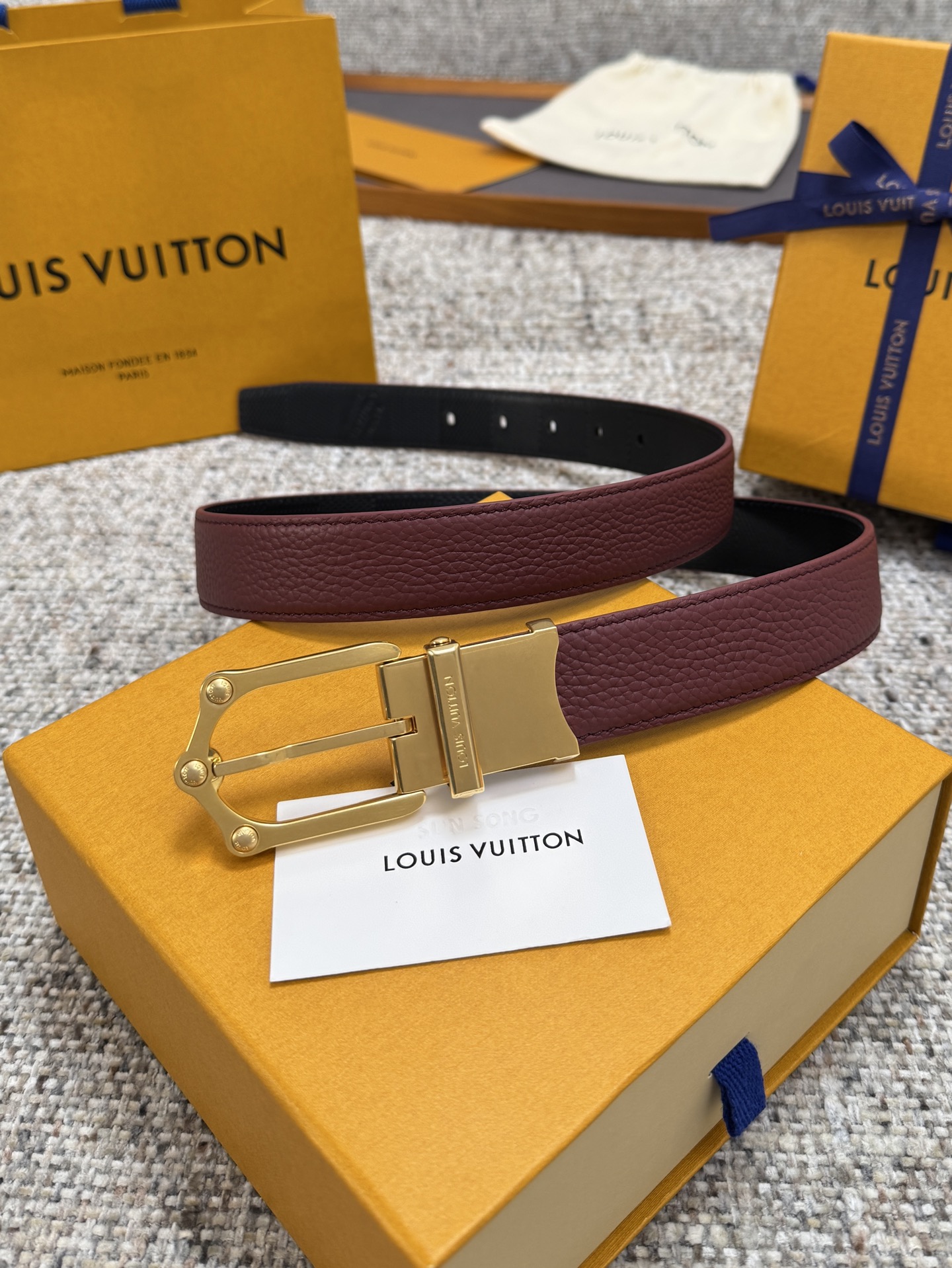  Louis Vuitton LV腰带 FROG双面腰带系列 原厂五金 精致手工绘边 柔软舒适 宽3.0 P190