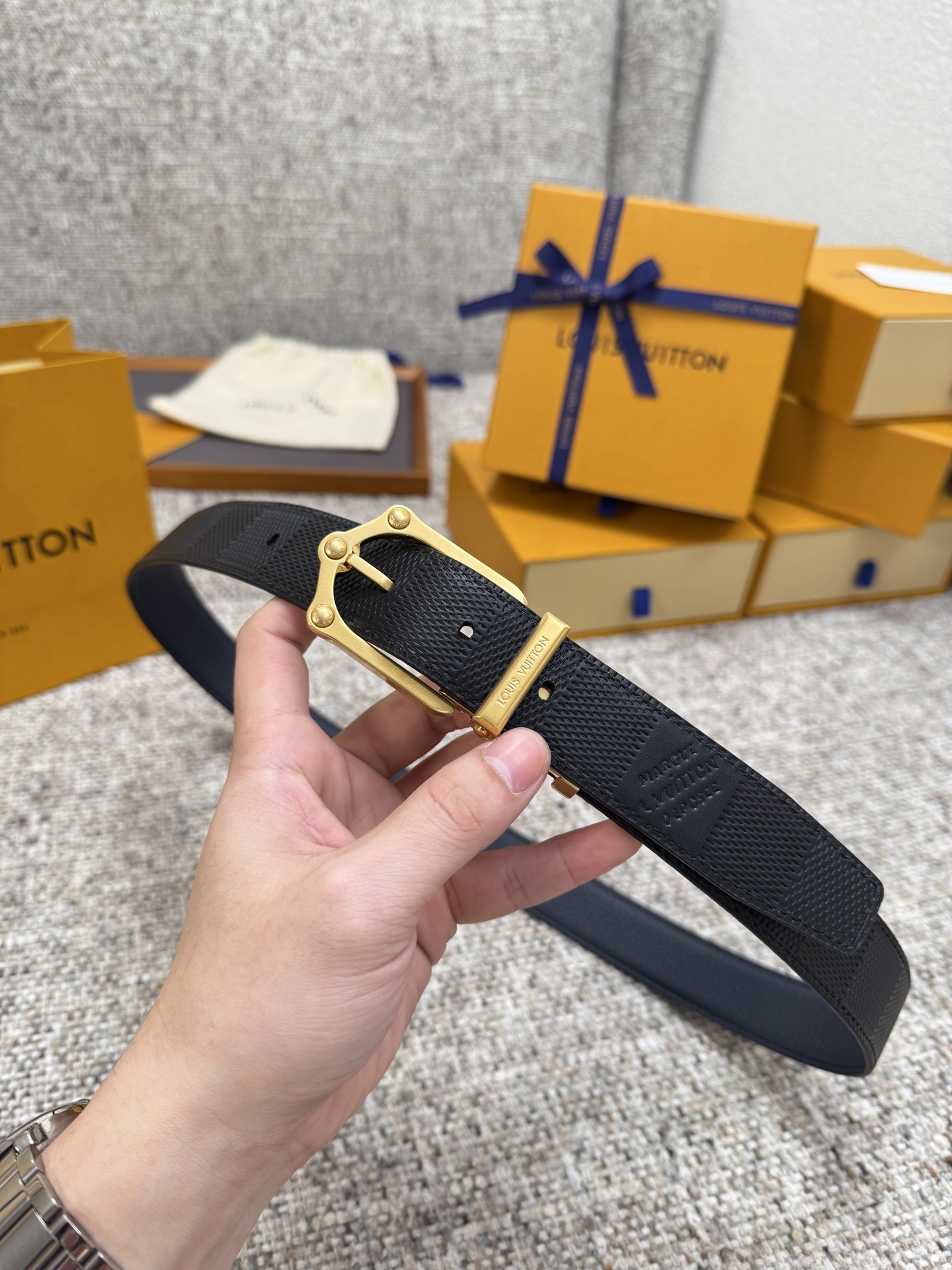  Louis Vuitton LV腰带 FROG双面腰带系列 原厂五金 精致手工绘边 柔软舒适 宽3.0 P190