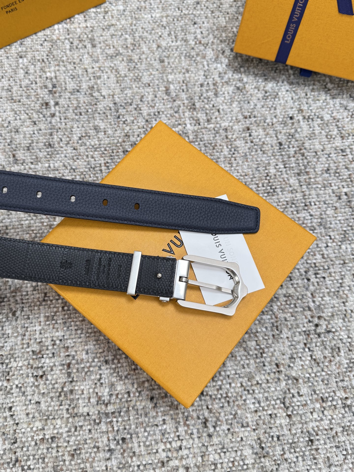  Louis Vuitton LV腰带 FROG双面腰带系列 原厂五金 精致手工绘边 柔软舒适 宽3.0 P190