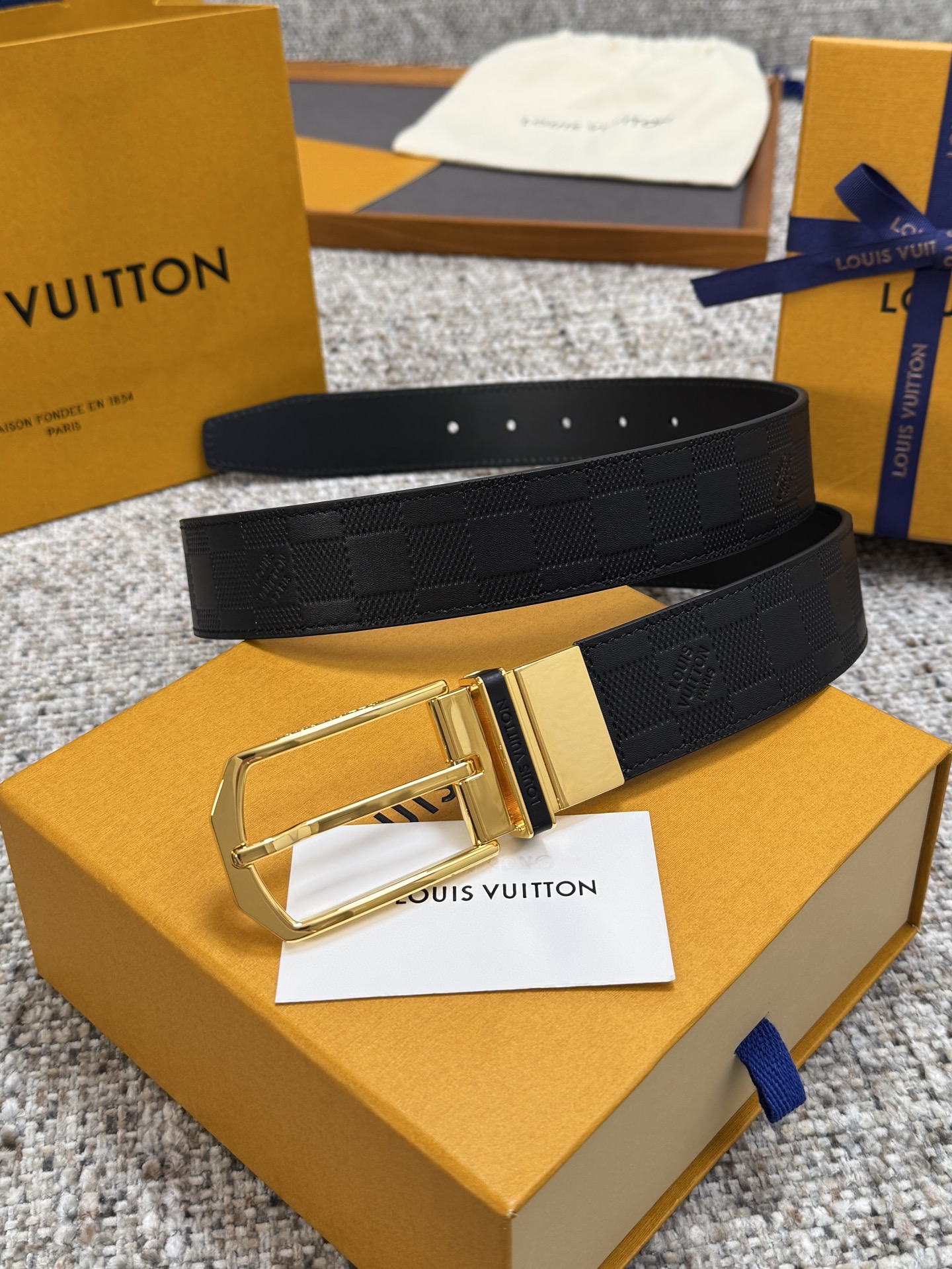 _dlF9s0dKx7KMZR5mq1xsk_hc2IpjHqe0P0v-ljA