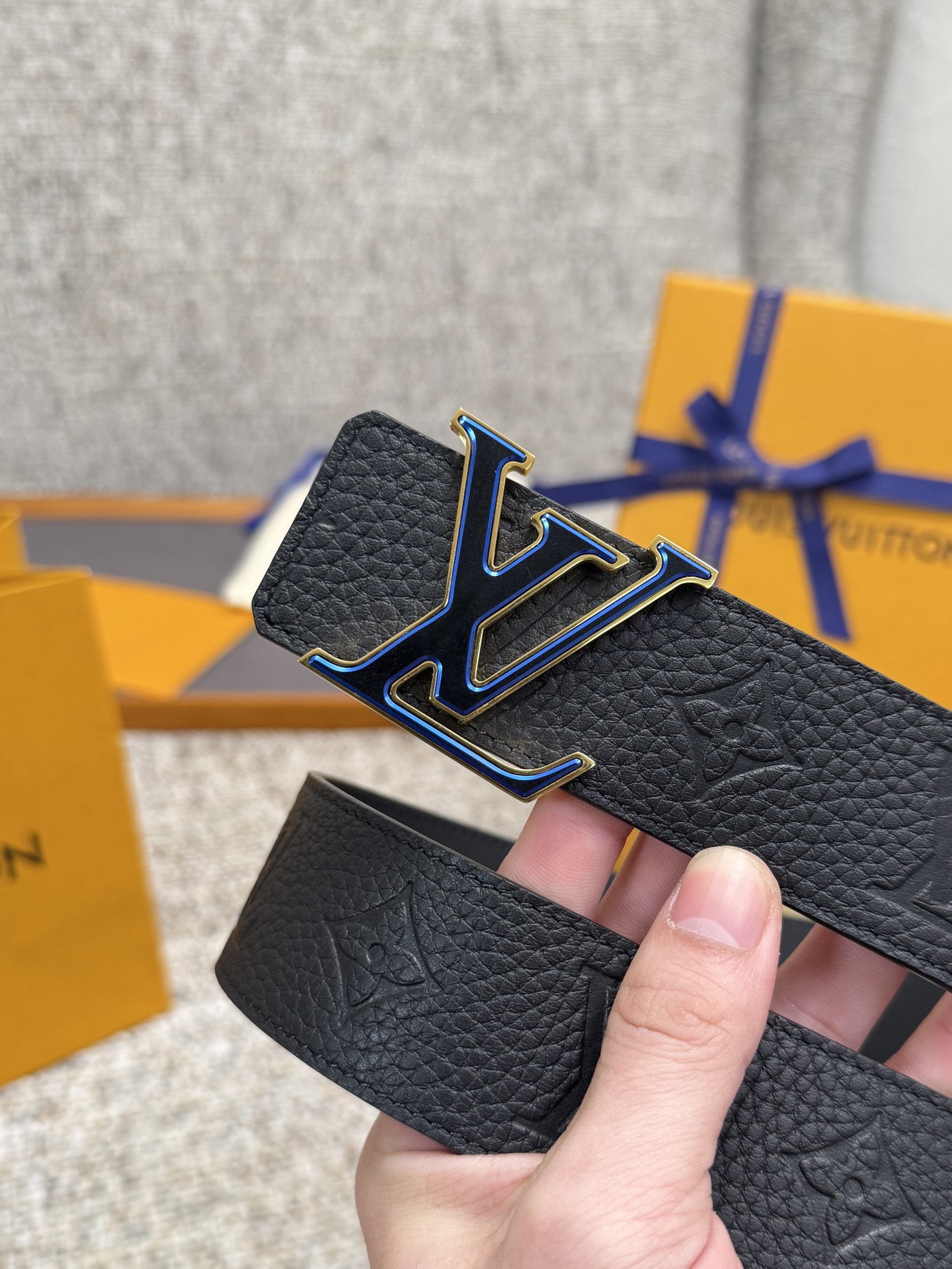 LV-Gürtel Louis Vuitton LV PVC 4.0 — photo 3