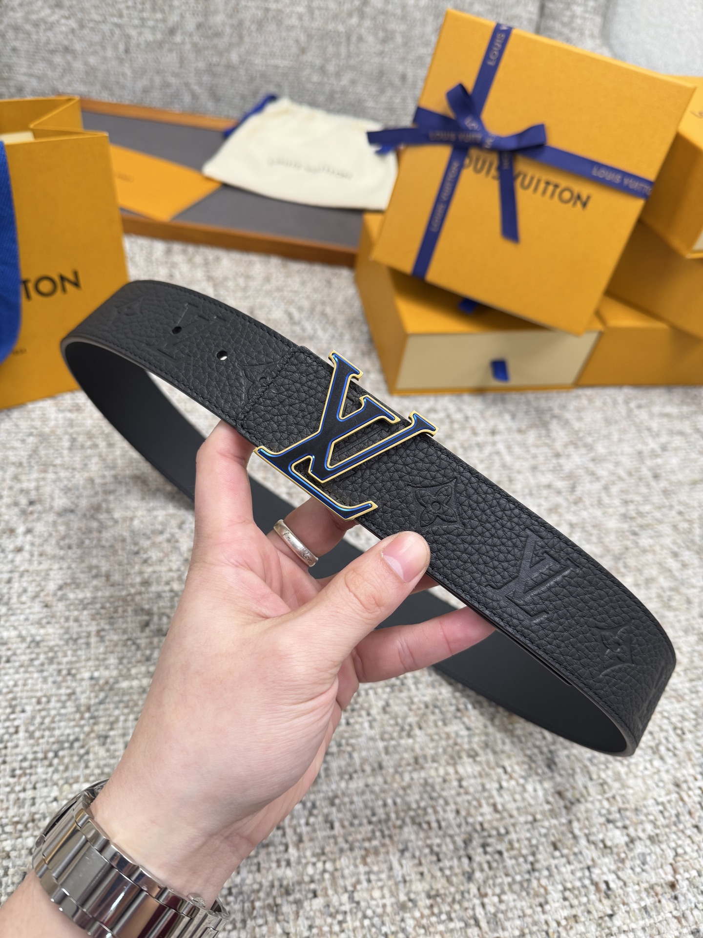LV-Gürtel Louis Vuitton LV PVC 4.0 — photo 9
