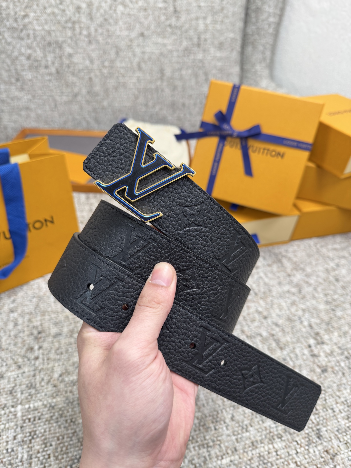 LV-Gürtel Louis Vuitton LV PVC 4.0 — photo 5