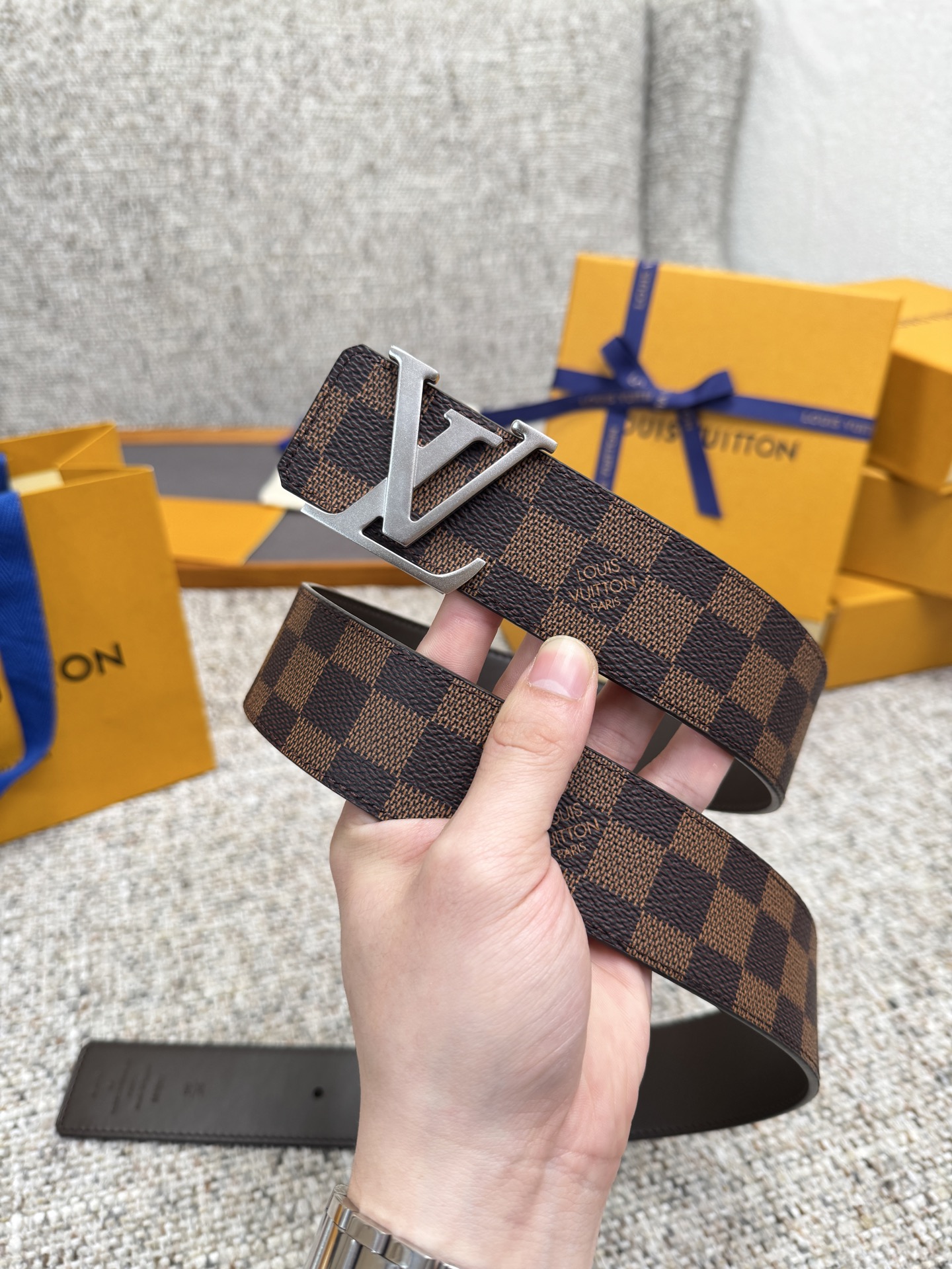 LV Style Brown Men's Belts Lookbook Reference image 2