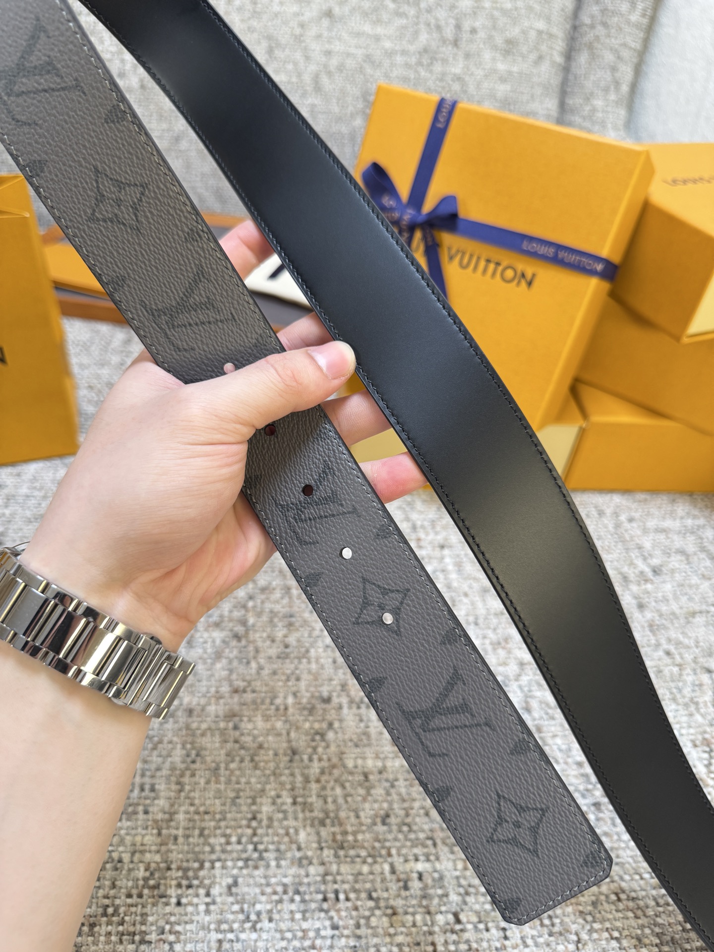 Louis Vuitton LV腰带 PVC皮底系列 原厂五金 精致手工绘边 柔软舒适 宽4.0