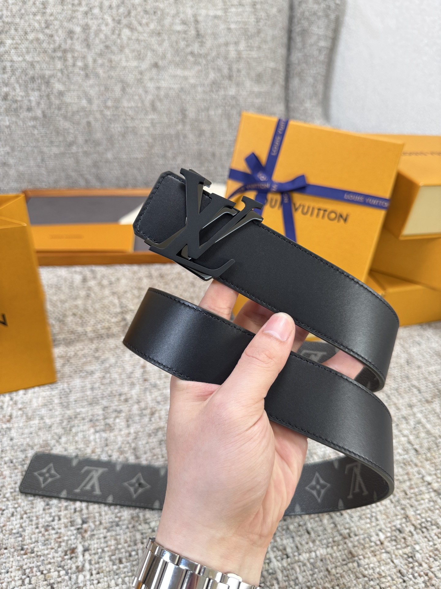 Louis Vuitton LV腰带 绿色老花皮底系列 原厂五金 精致手工绘边 柔软舒适 宽4.0