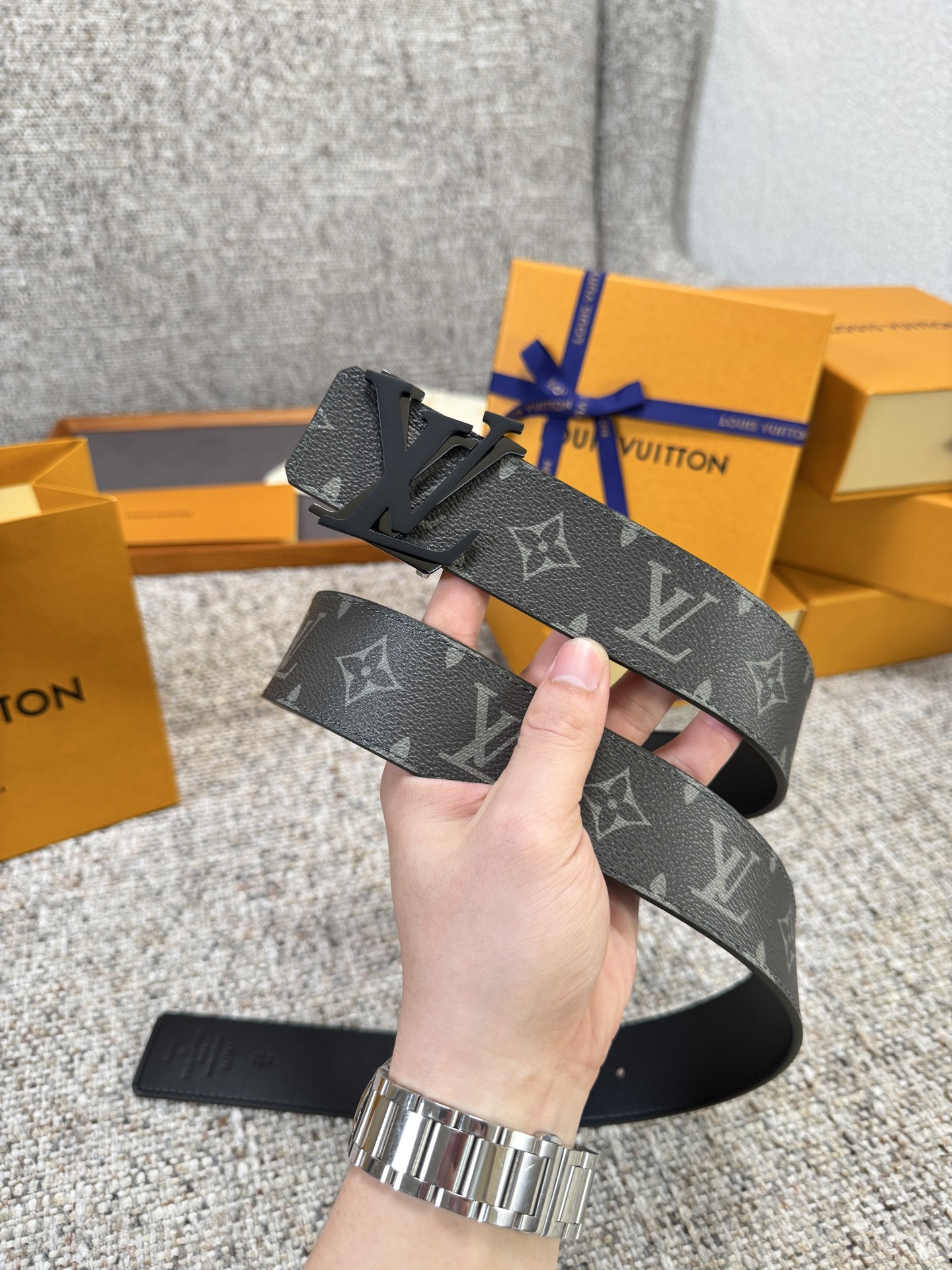 Louis Vuitton LV腰带 绿色老花皮底系列 原厂五金 精致手工绘边 柔软舒适 宽4.0