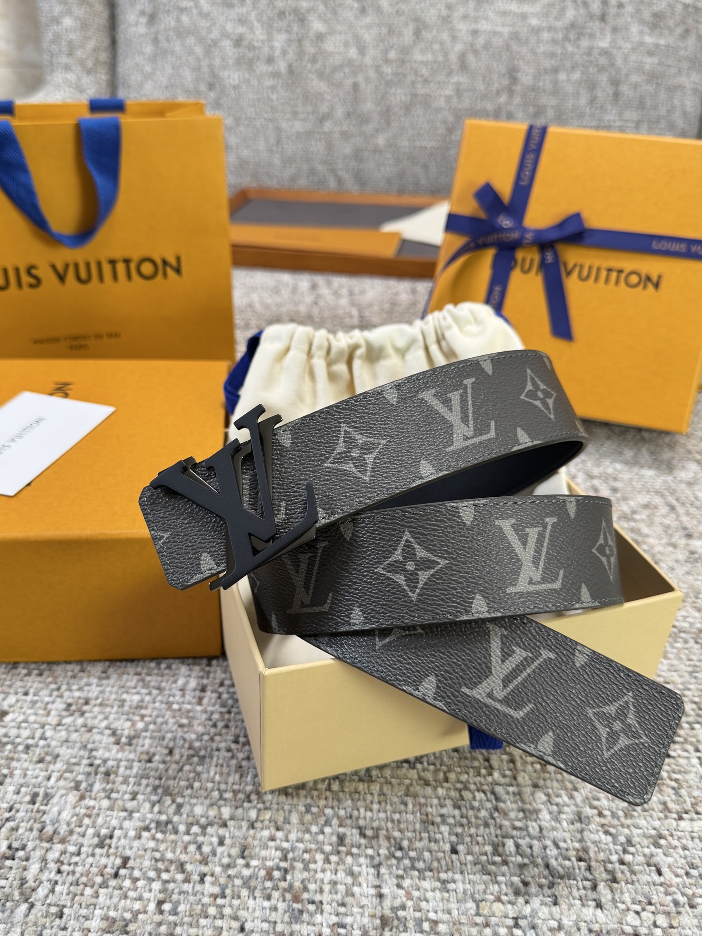 Louis Vuitton LV腰带 绿色老花皮底系列 原厂五金 精致手工绘边 柔软舒适 宽4.0
