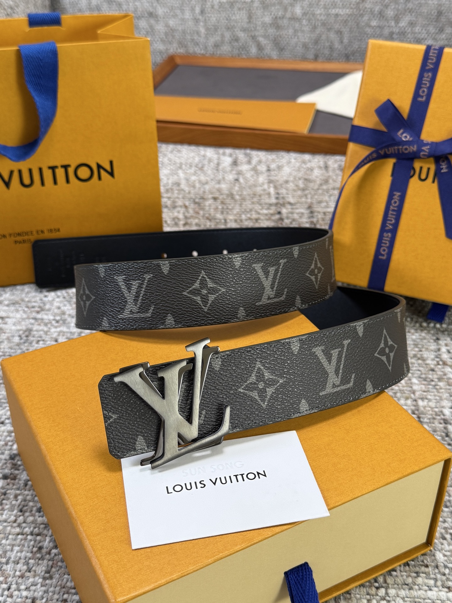 Louis Vuitton LV腰带 绿色老花皮底系列 原厂五金 精致手工绘边 柔软舒适 宽4.0