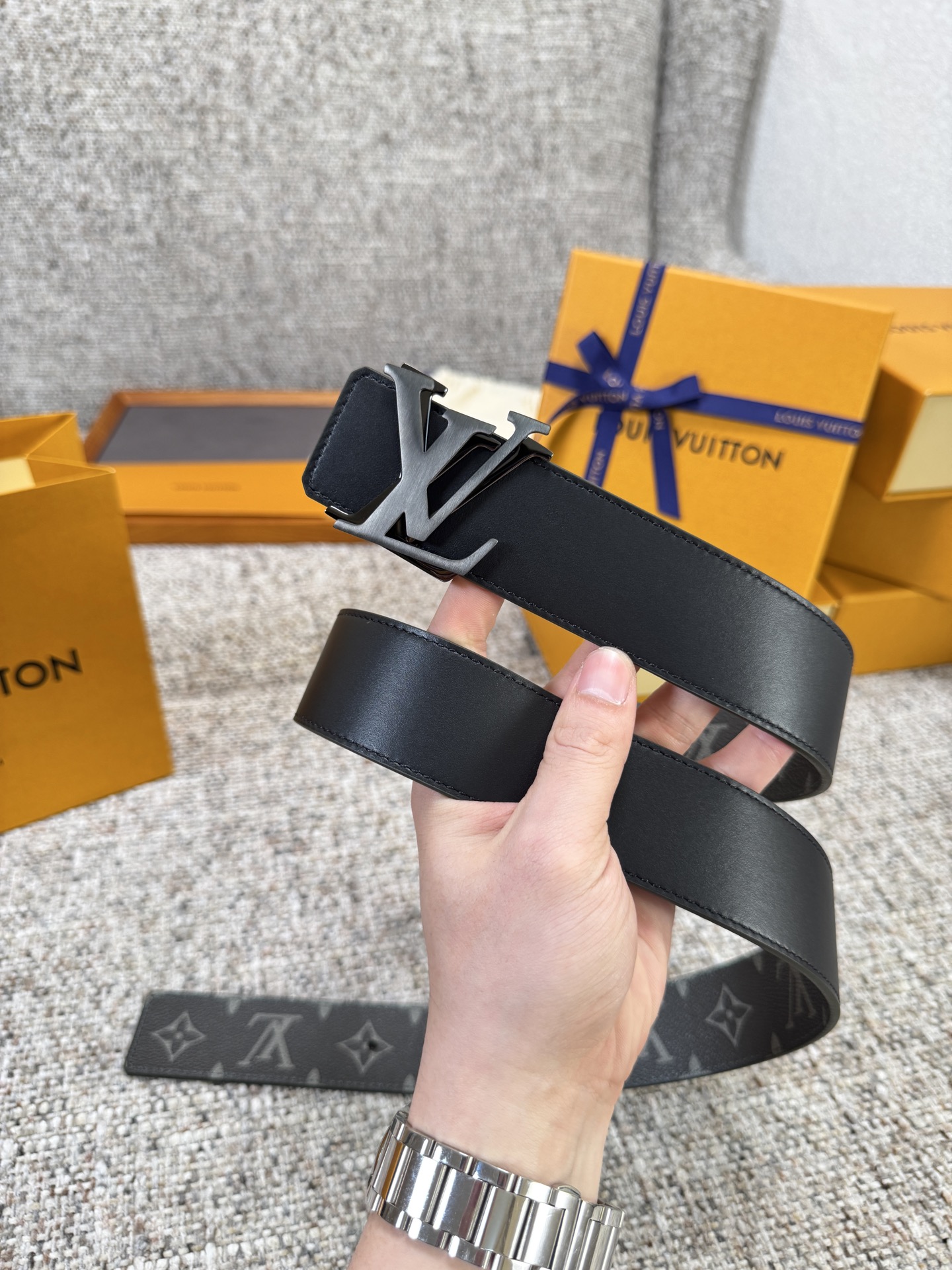 Louis Vuitton LV腰带 绿色老花皮底系列 原厂五金 精致手工绘边 柔软舒适 宽4.0